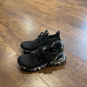 Adidas Ultraboost. Size 7.